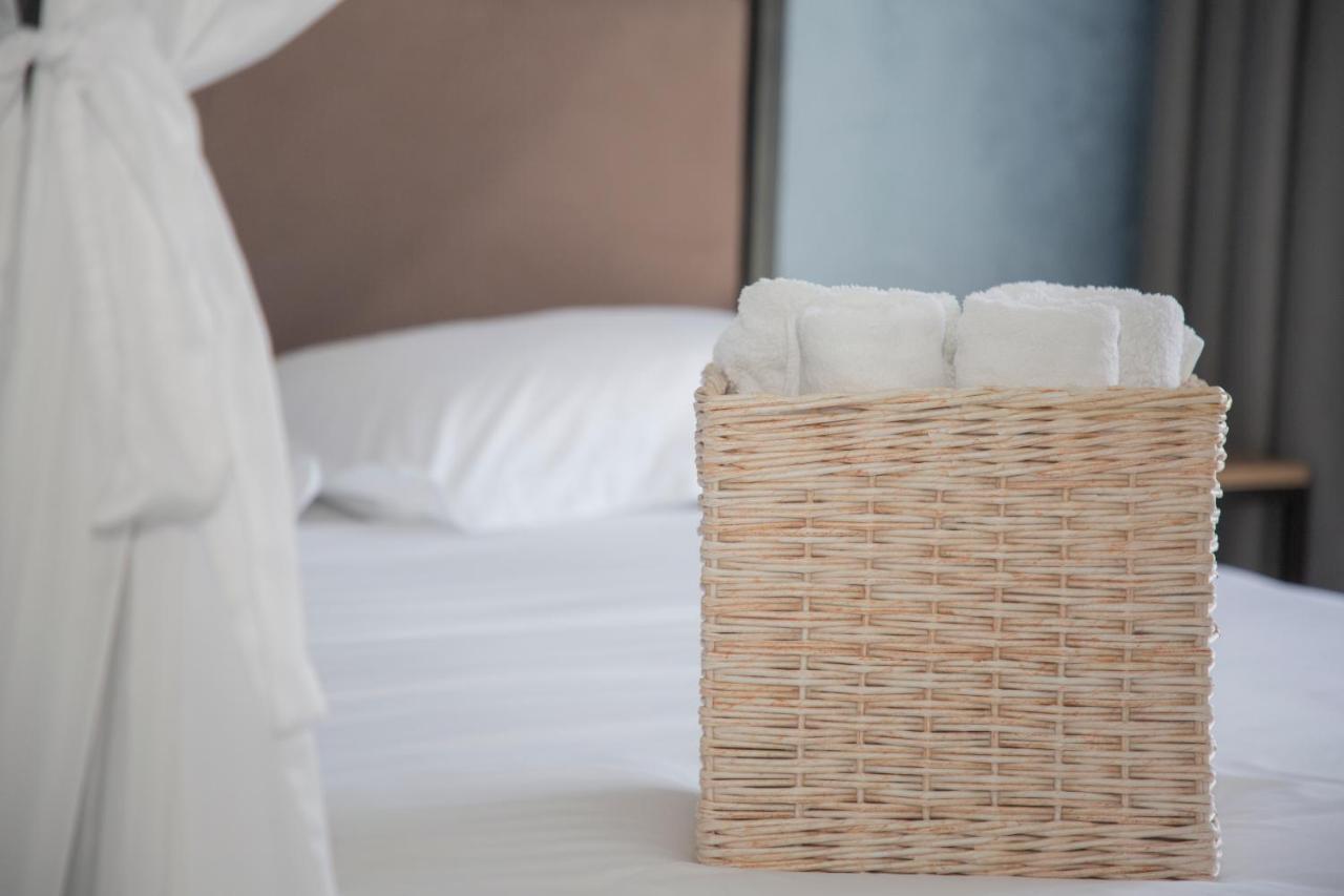 Silence Hotel โชลปอน-อาตา ภายนอก รูปภาพ