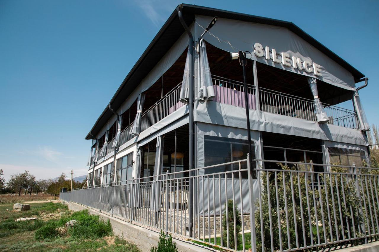Silence Hotel โชลปอน-อาตา ภายนอก รูปภาพ