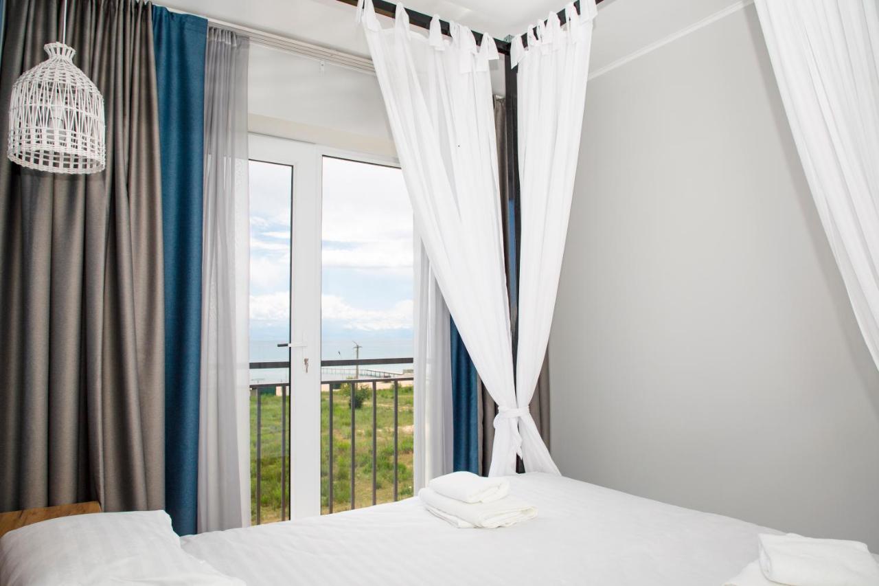 Silence Hotel โชลปอน-อาตา ภายนอก รูปภาพ
